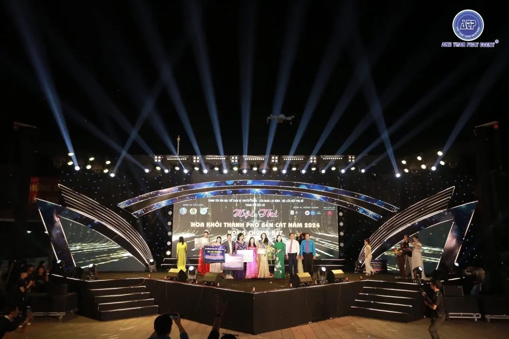 Thi công lắp ráp Sân Khấu tại Bình Dương 6 thi công lắp ráp sân khấu tại bình dương