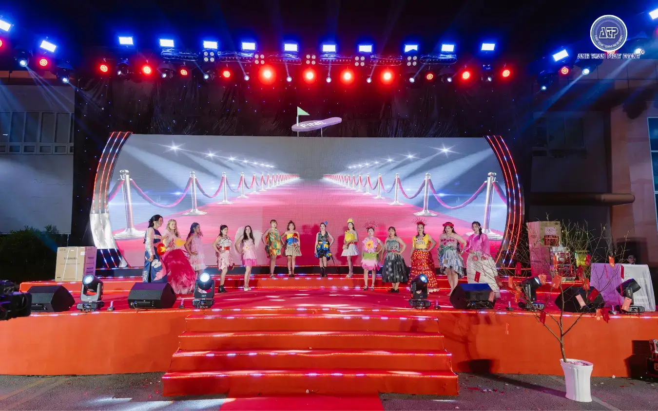 Tổ chức tất niên Bình Phước