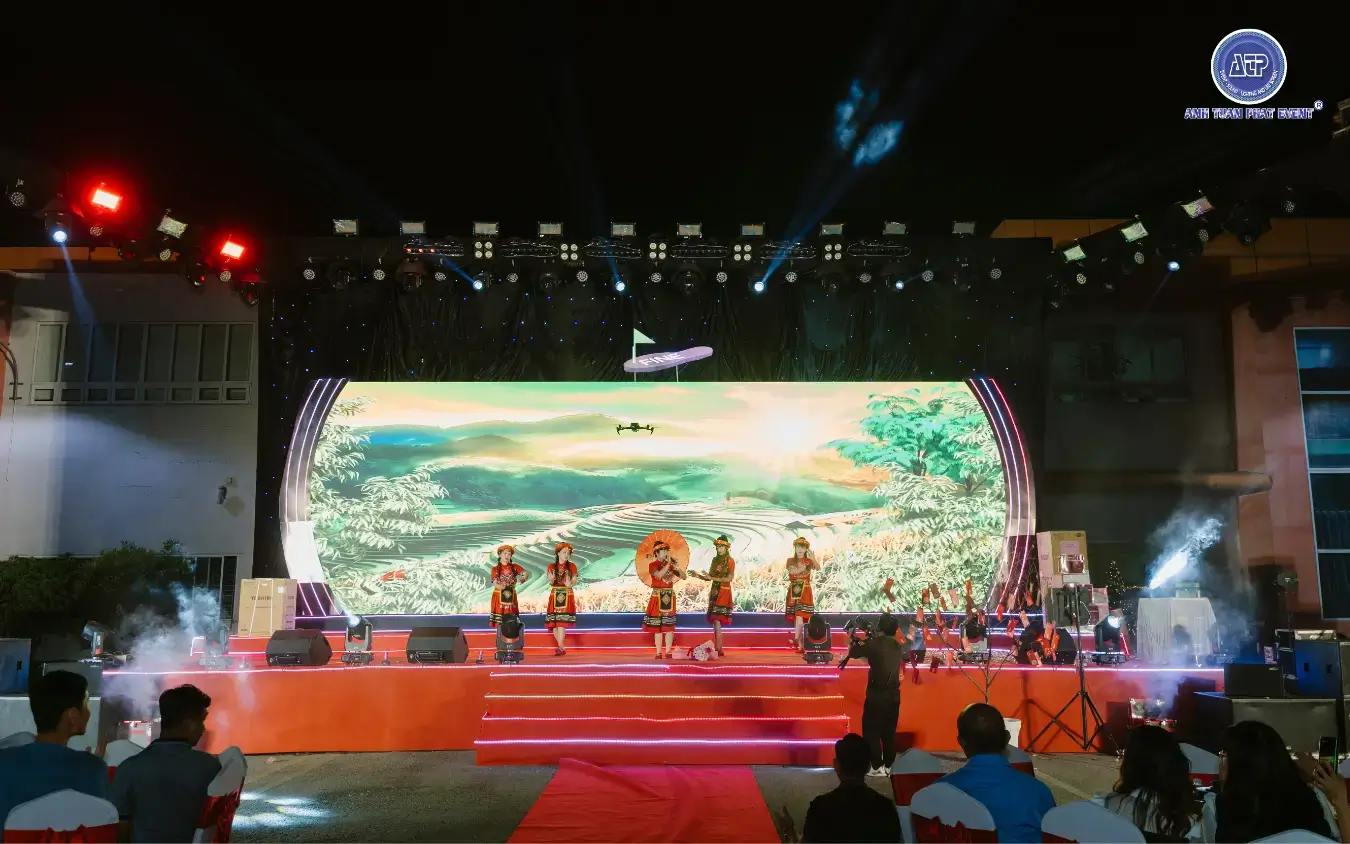 Tổ chức tất niên Bình Phước