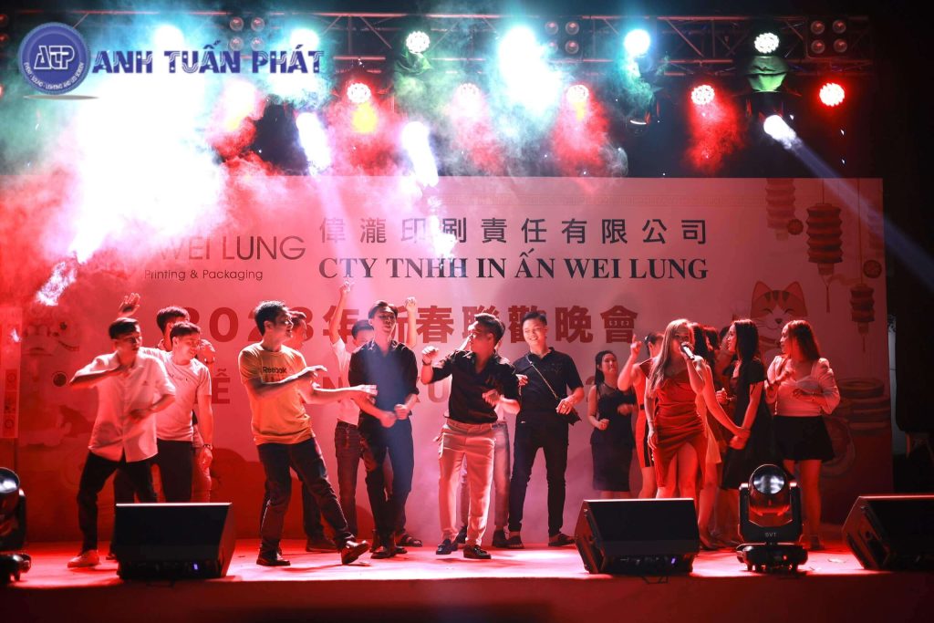 Tổ chức Tiệc Tất Niên trọn gói 11 Tổ chức tiệc tất niên trọn gói