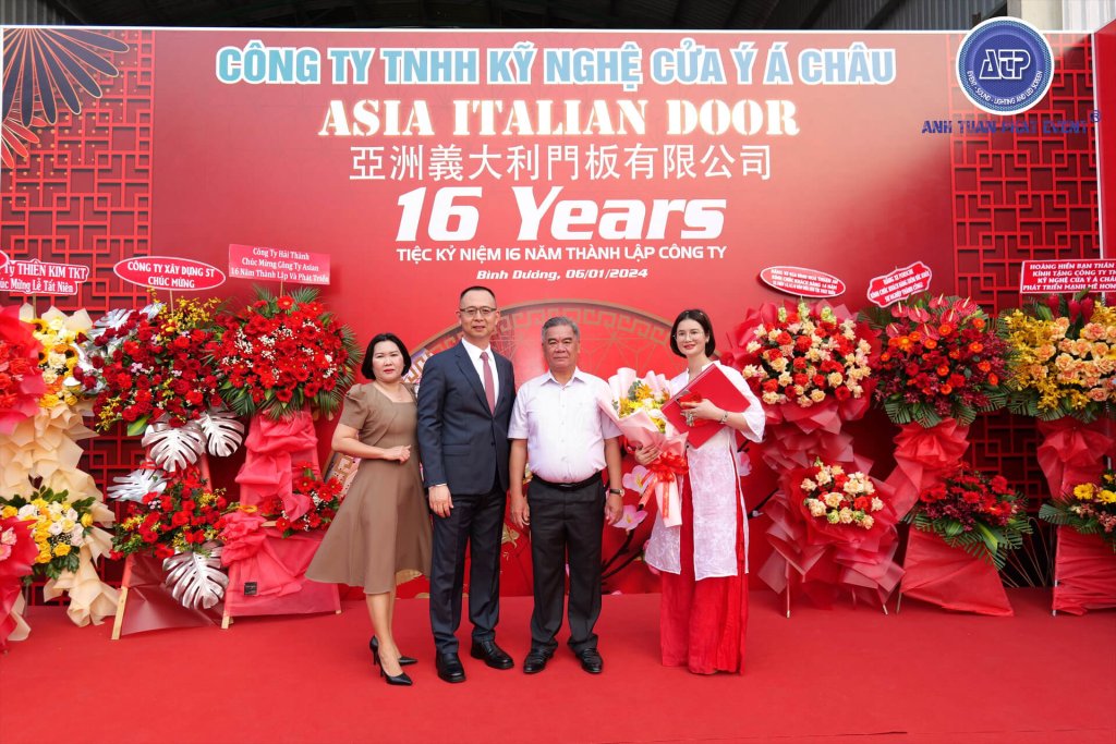 Tổ chức Lễ Kỷ Niệm Thành Lập Công Ty 4 Lễ kỷ niệm thành lập Công Ty Kỹ Nghệ Cửa Ý Á Châu